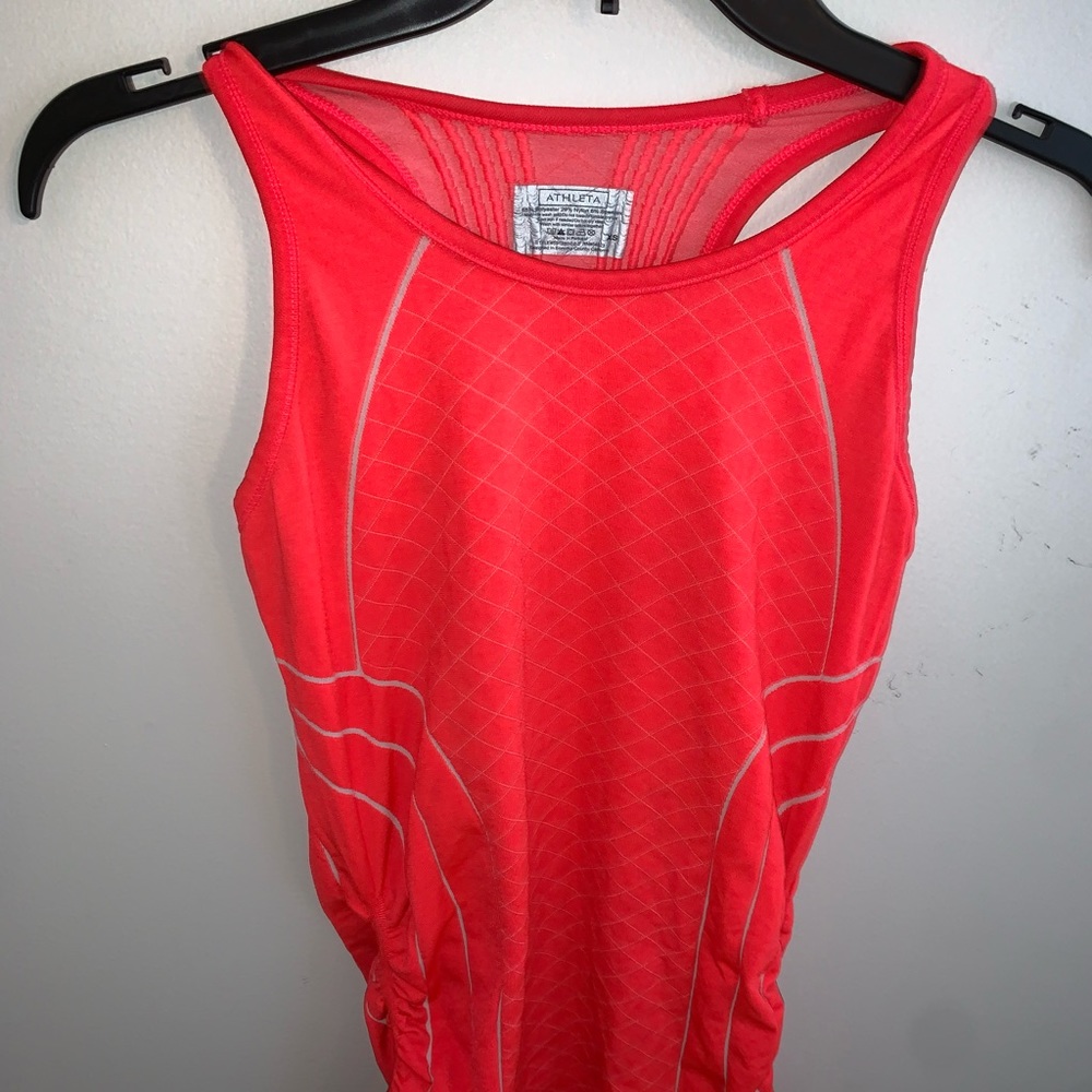 ATHLETA BRIGHT RED TOP, SIZE SMALL.